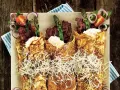 Tre fyllda crêpes med ost, bacon och sparris. Enkel guide: como hacer crepas.
