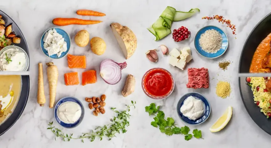 5 recept lätt och billigt: lax med rotfrukter, soppa, köttbullar, fisk och grönsaker.